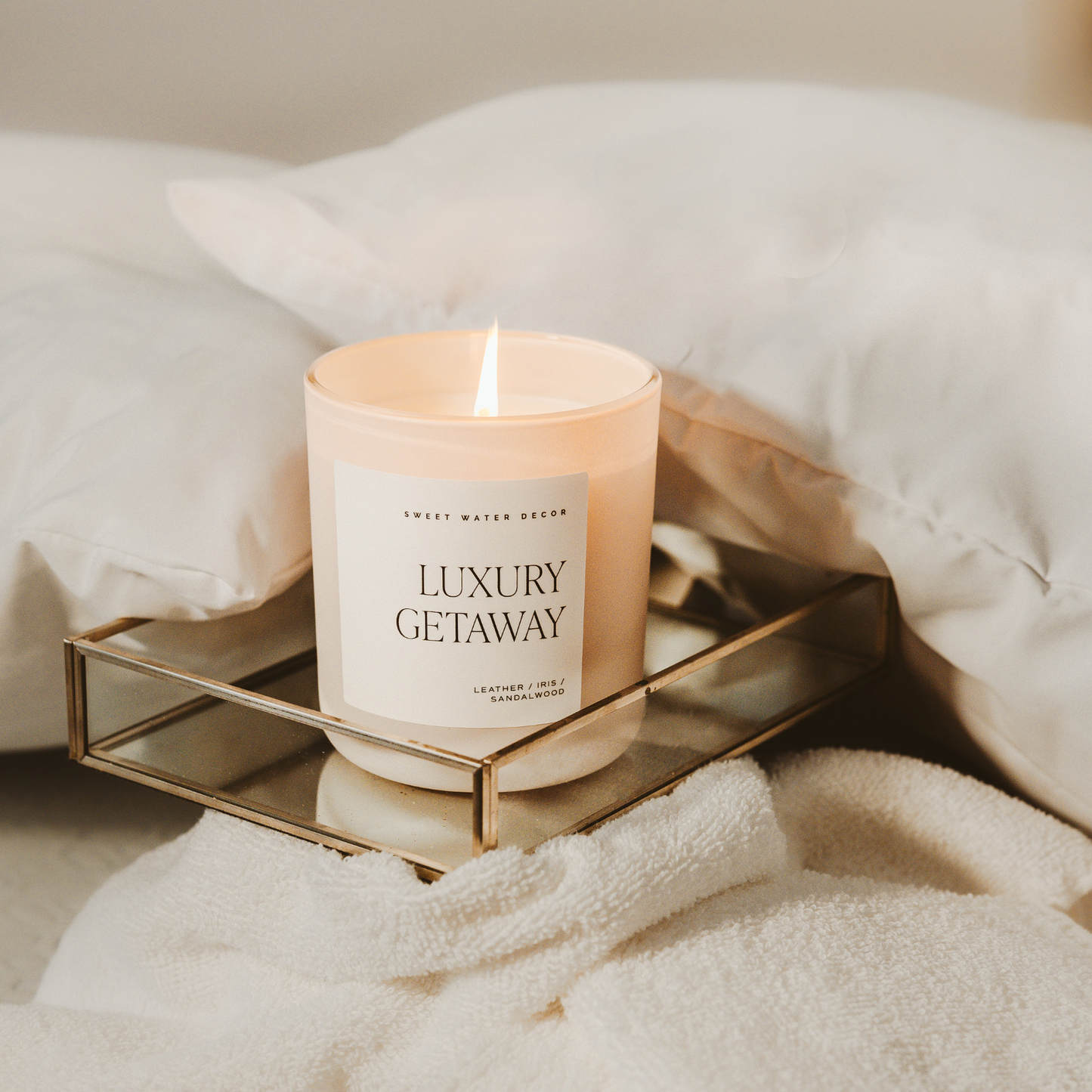 Luxury Getaway 15 oz Soy Candle, Matte Jar