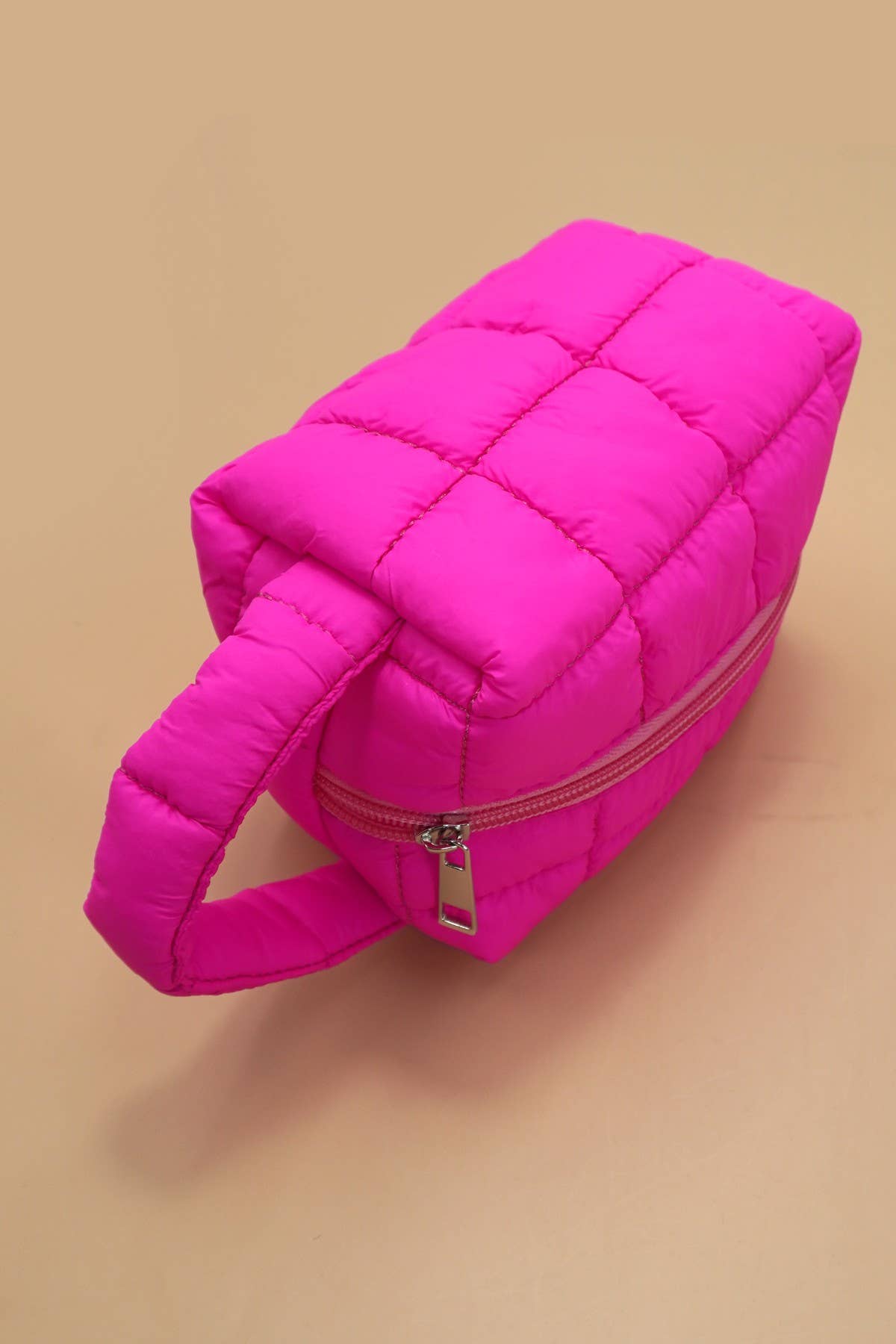 PUFFY COSMETIC CLUTCH