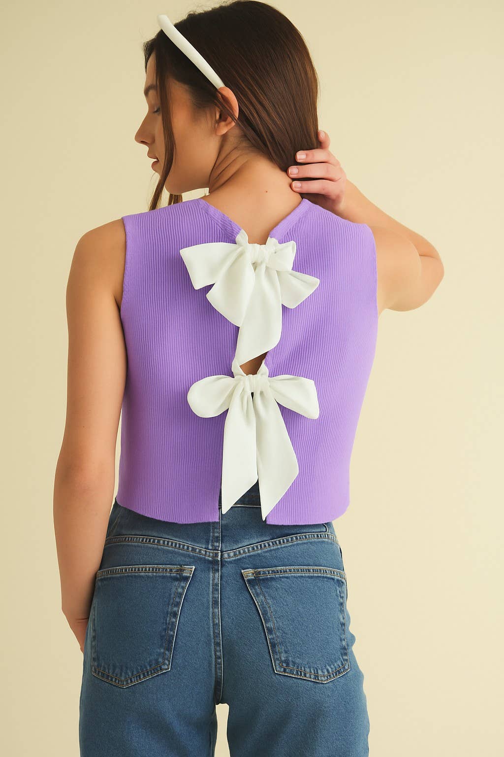 BACK BOW TIE SLEEVELESS TOP