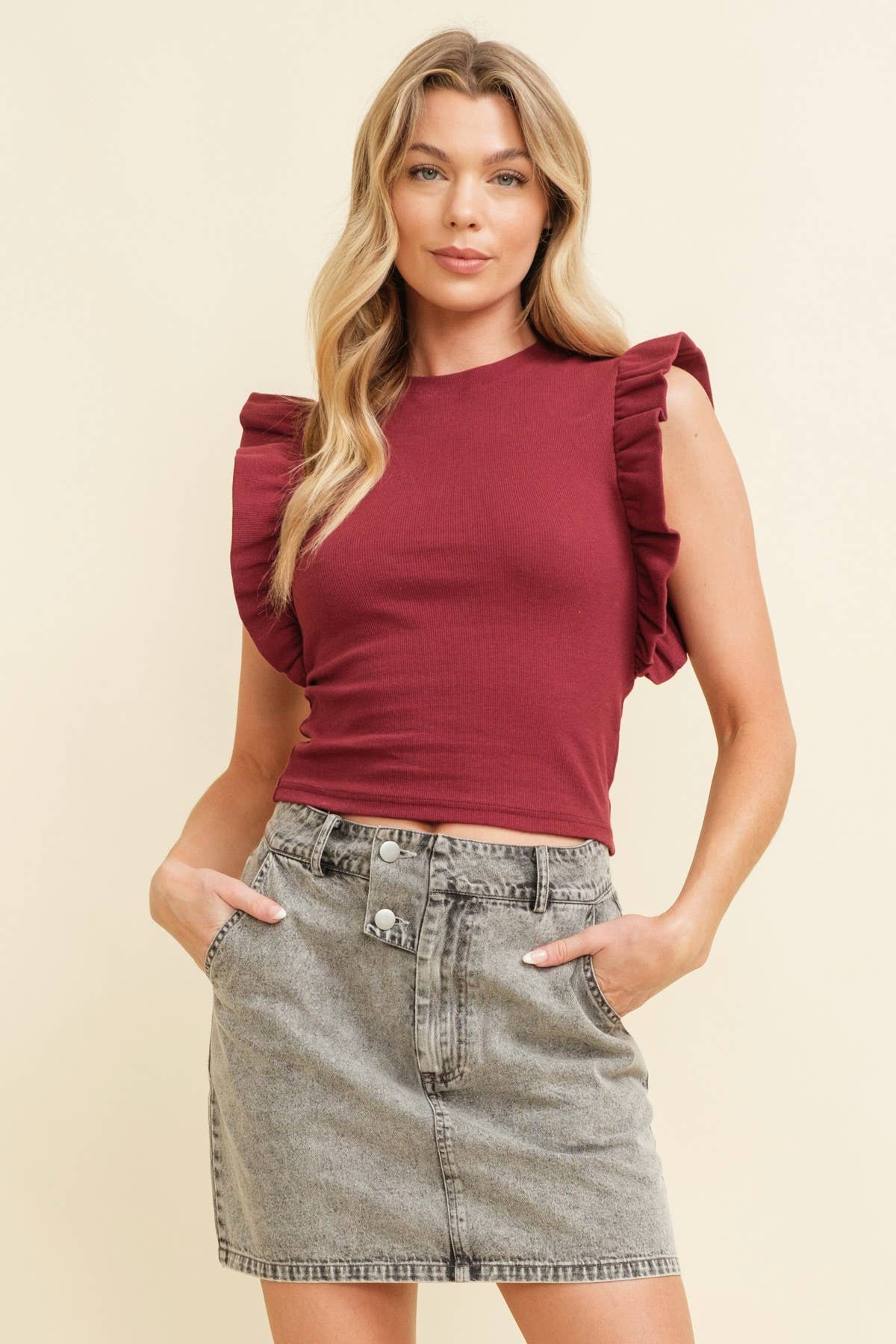 RUFFLE TOP