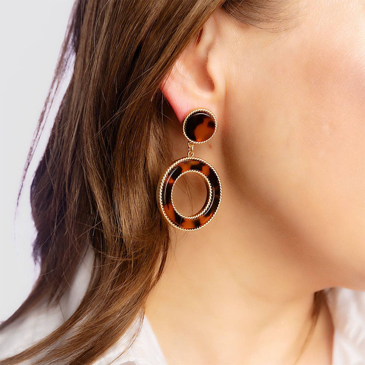 Sadie Linked Open-Circle Drop Earrings in Tortoise