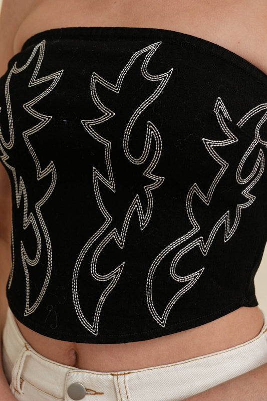 EMBROIDER CROPTOP