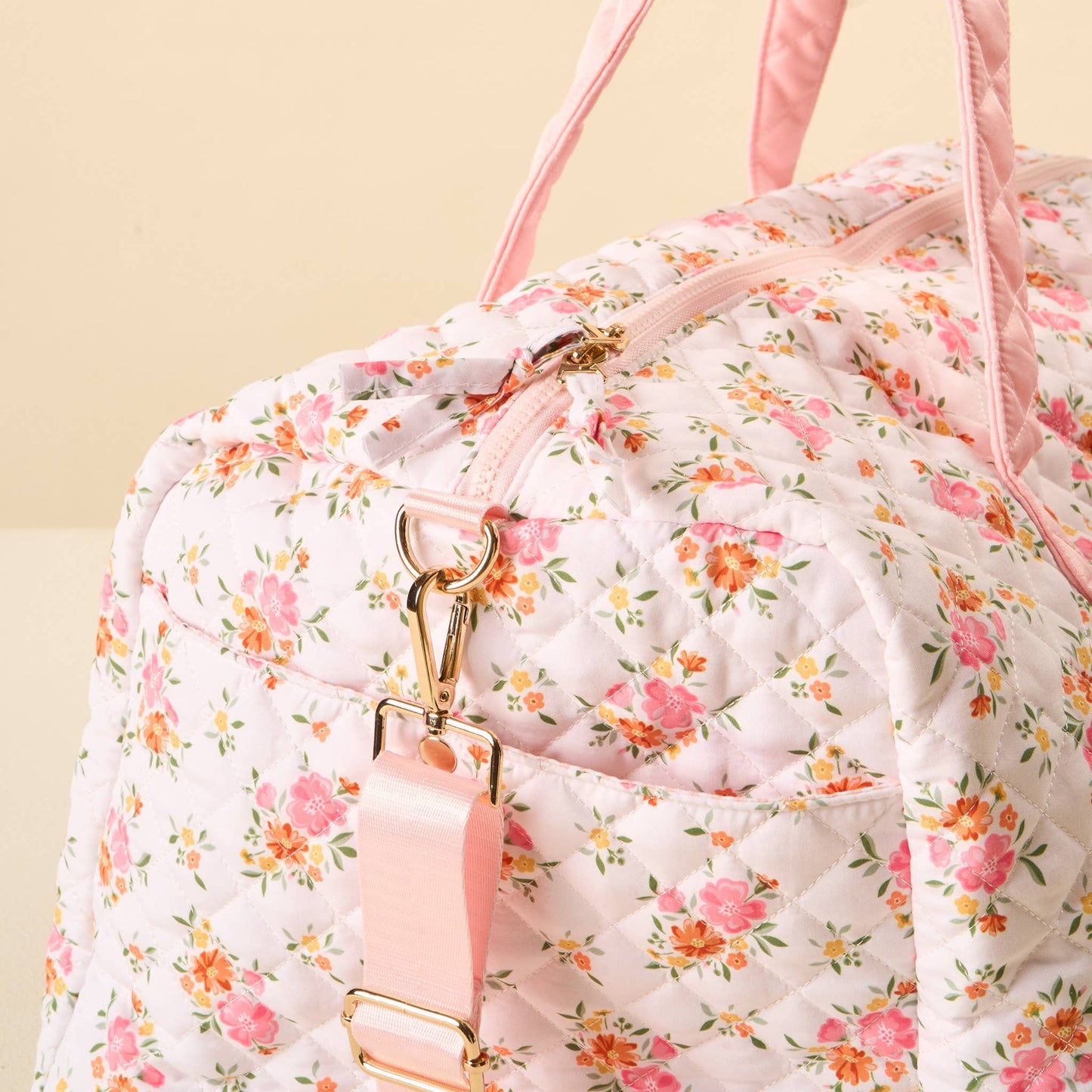 On-the-Go Quilted Weekender Bag-Endless Daydream Cream