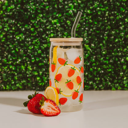 Strawberry 17 oz Can Glass w/ Straw