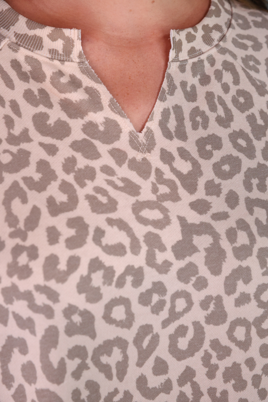 Leopard Terry Pullover