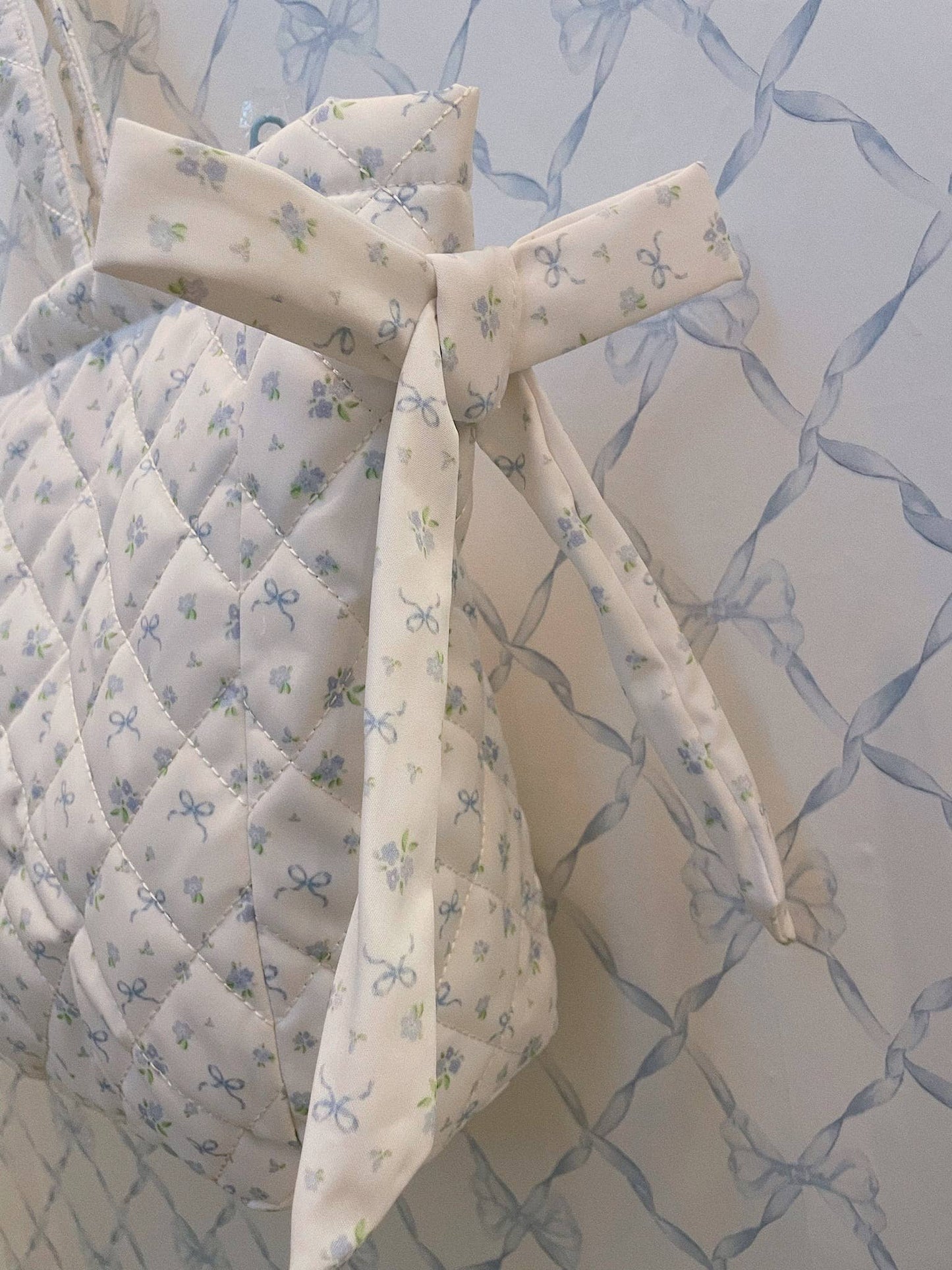 Large Blue Flower Print Bow Bag